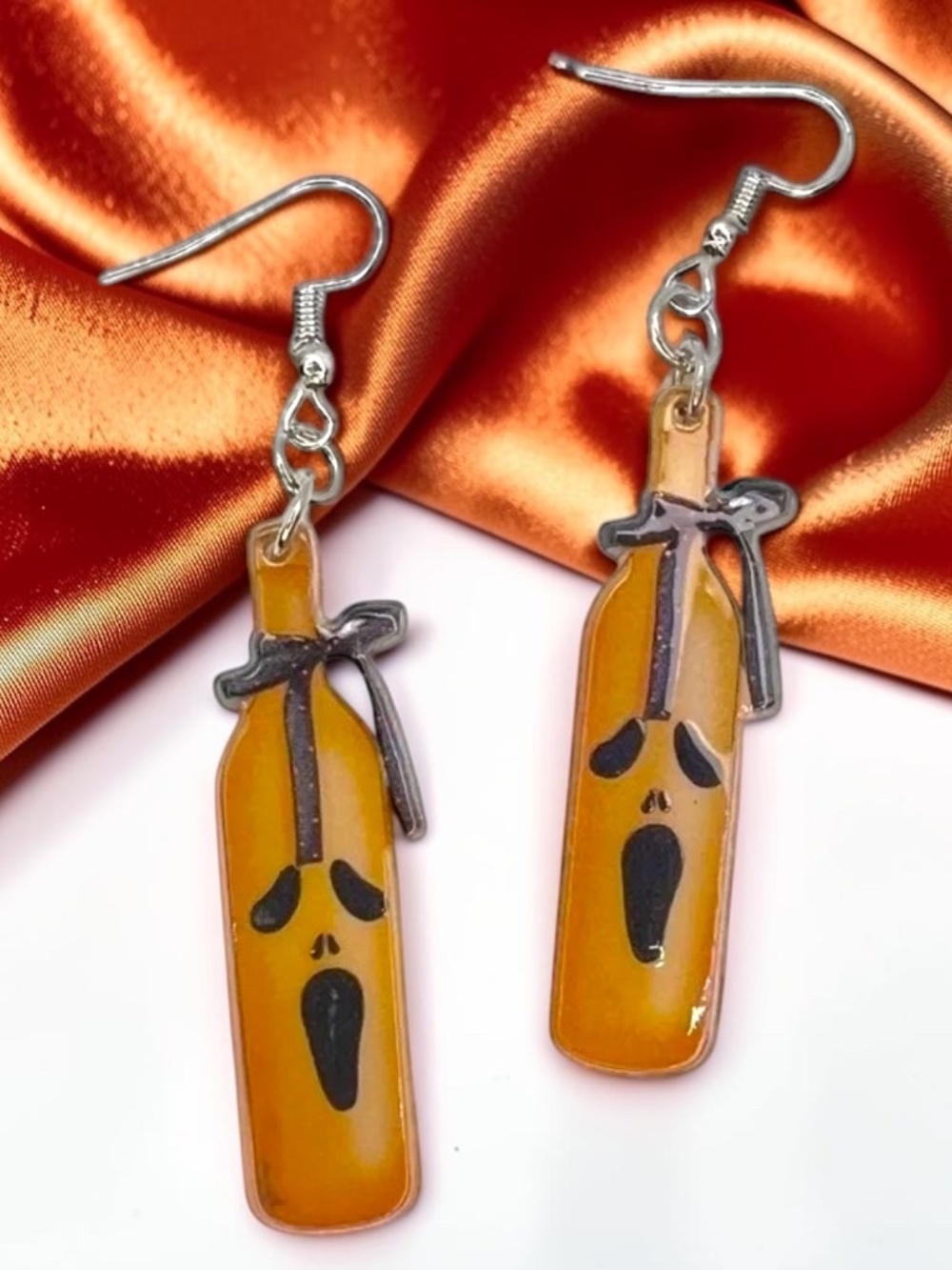 NWT Halloween Ghost Wine Bottle Earrings Double Sided Spooky